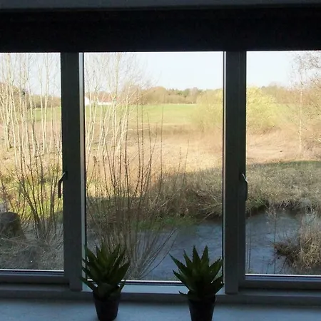 Truust Mill Fishing Park Holiday home *